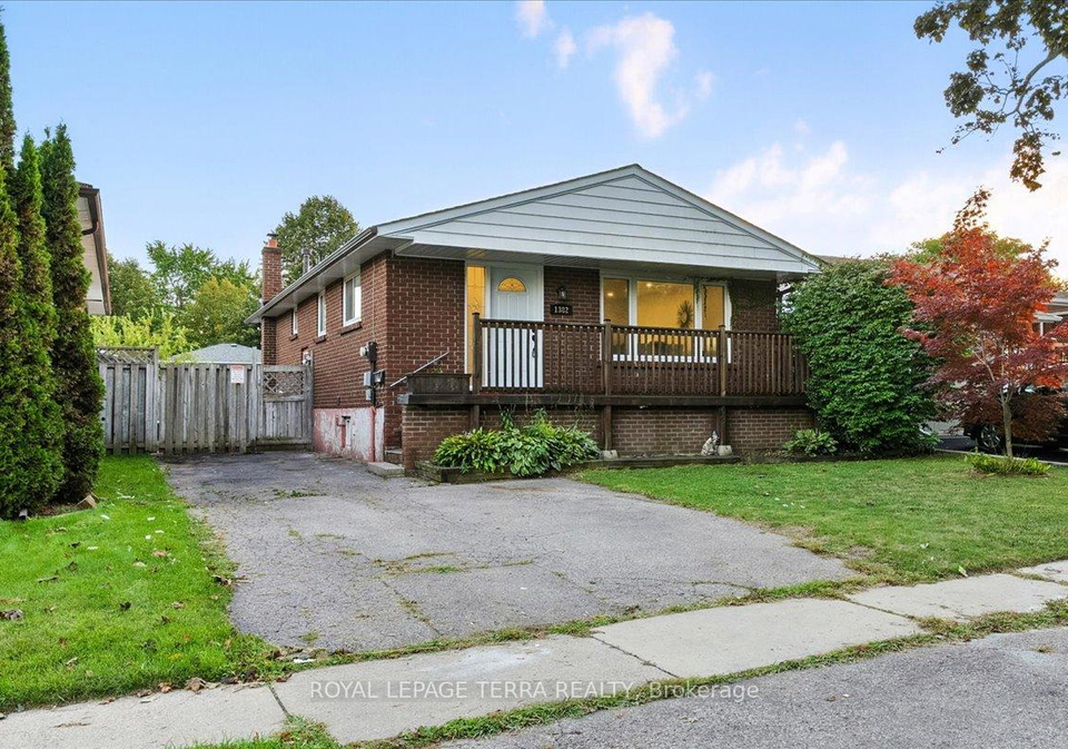 1382-fundy-street-oshawa-ontario-e12384556