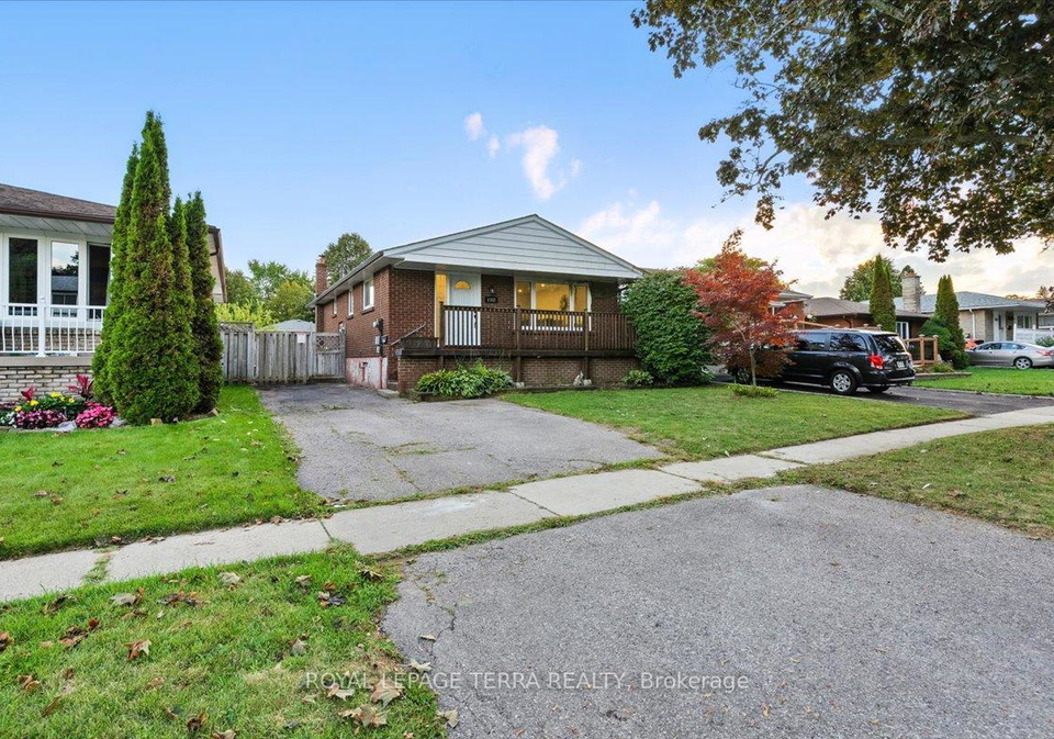 1382-fundy-street-oshawa-ontario-e12384556