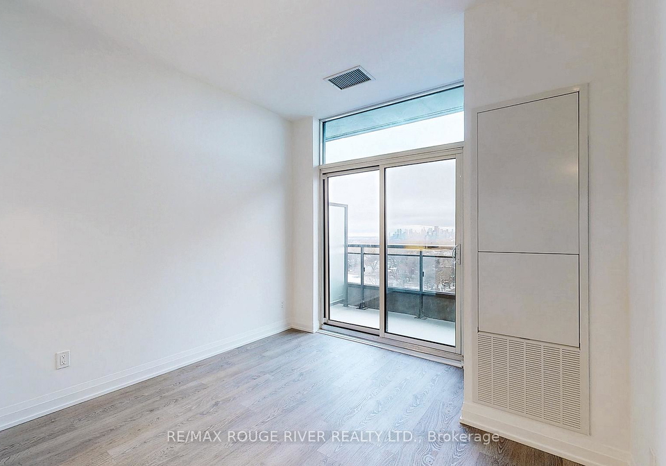 286-main-street-toronto-ontario-e12384574
