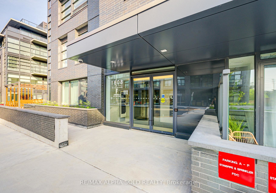 1608-charles-street-whitby-ontario-e12384822