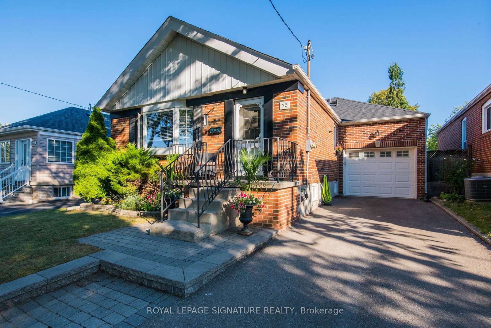 22-bardwell-crescent-scarborough-ontario-e12385071
