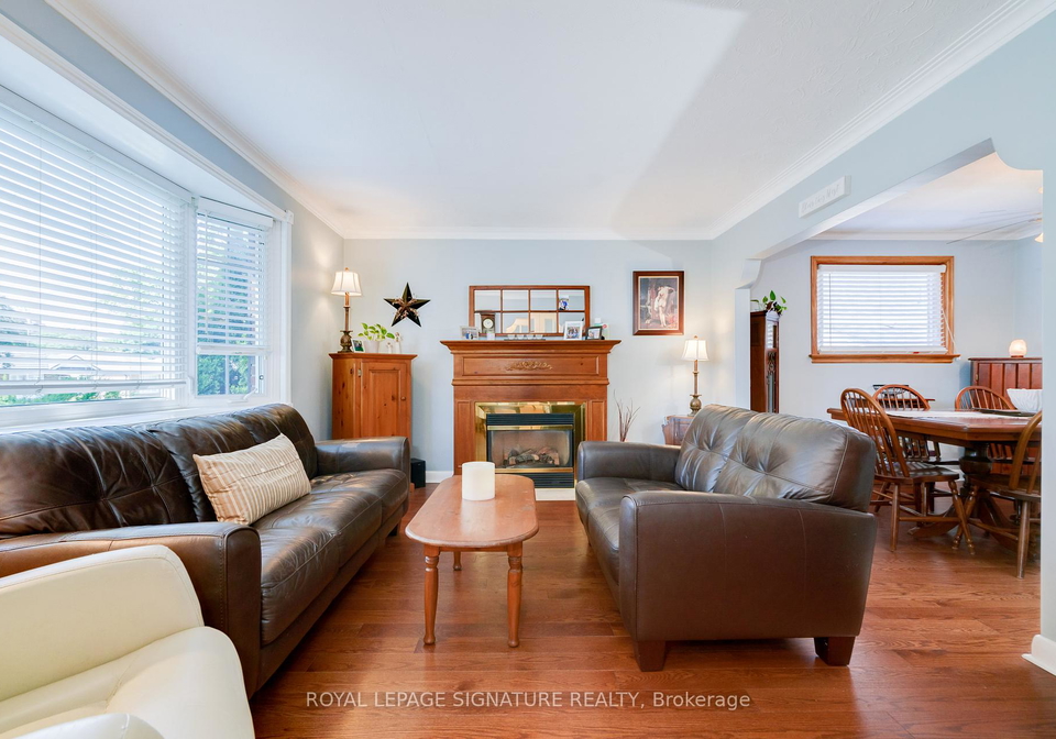 22-bardwell-crescent-scarborough-ontario-e12385071