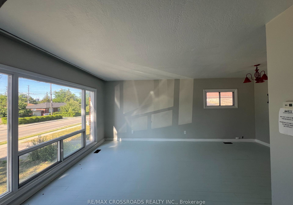 6-seminole-avenue-scarborough-ontario-e12385345
