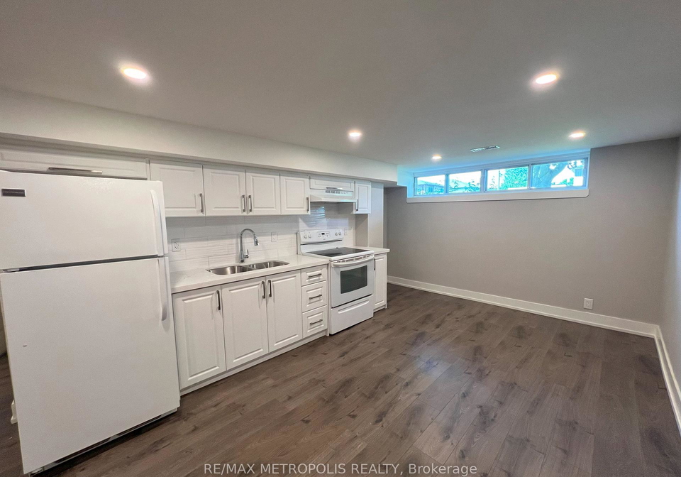 797-zator-avenue-pickering-ontario-e12385432
