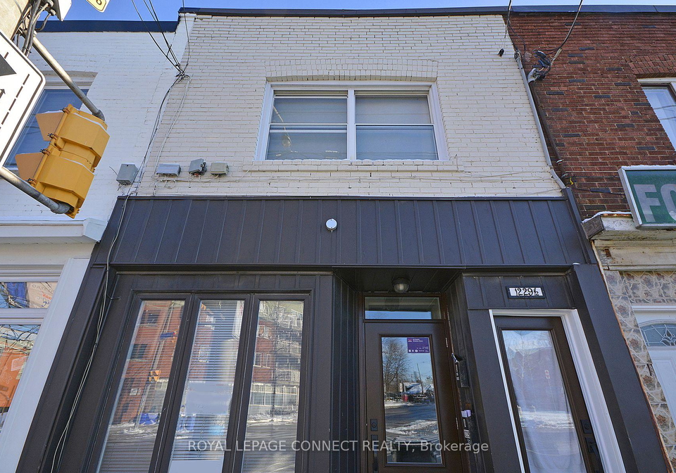1229a-woodbine-lower-avenue-east-york-ontario-e12385435