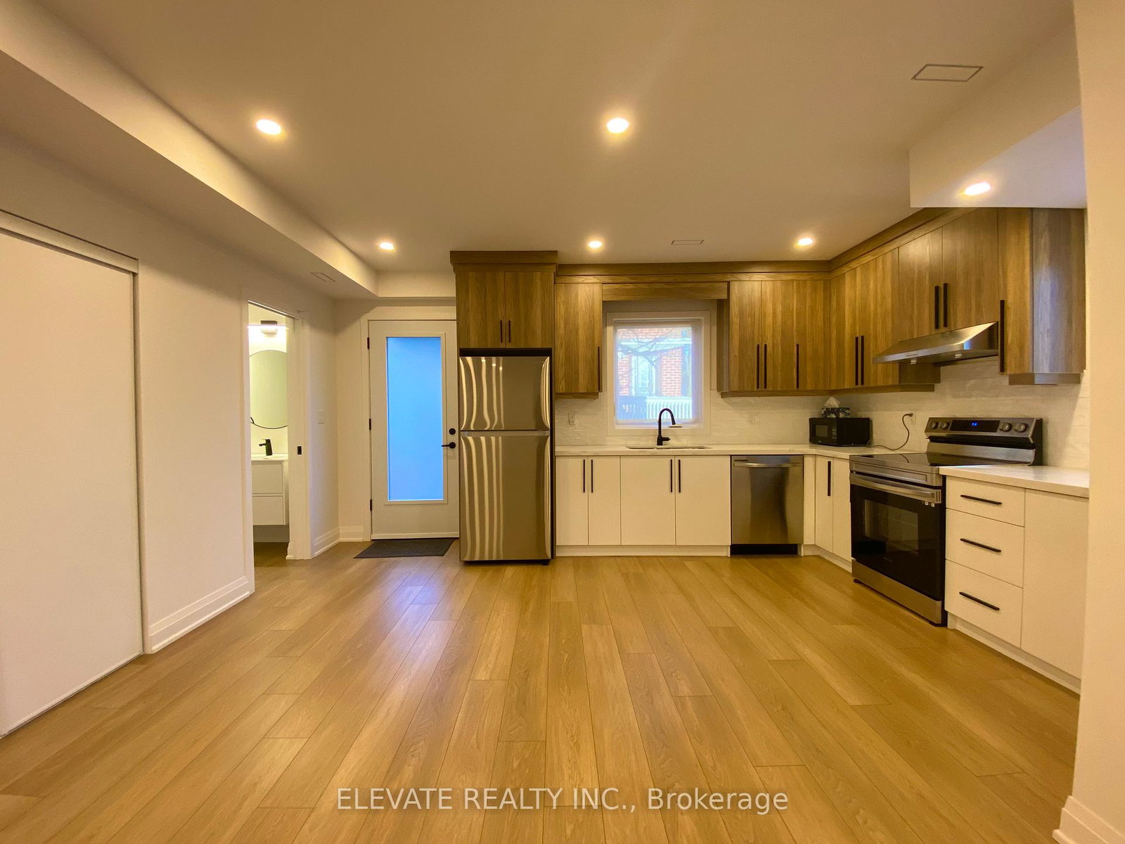 202-glebemount-avenue-east-york-ontario-e12385800