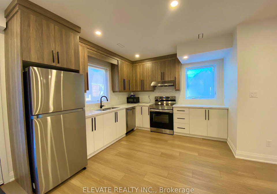 202-glebemount-avenue-east-york-ontario-e12385800