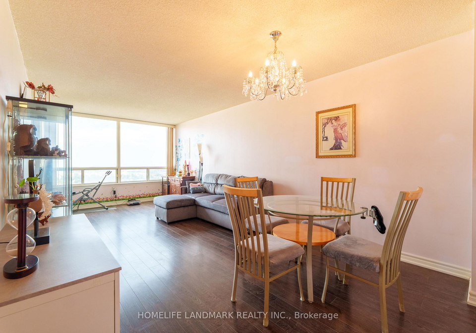 350-alton-towers-circle-scarborough-ontario-e12385942