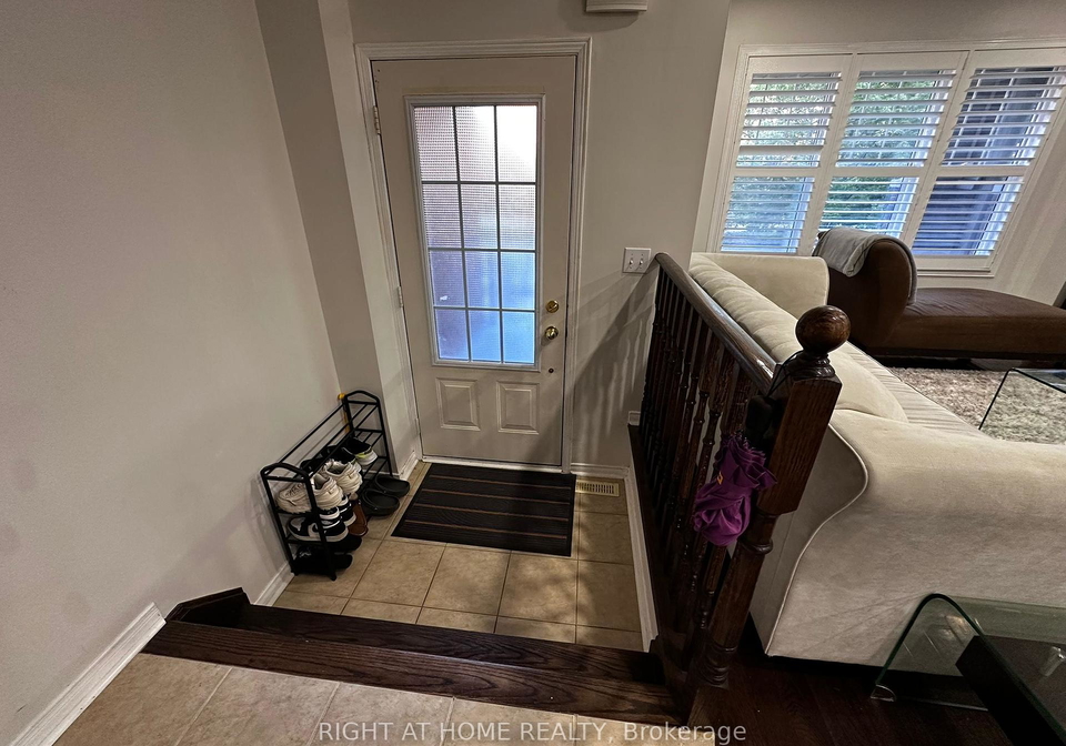54-port-union-road-scarborough-ontario-e12385973