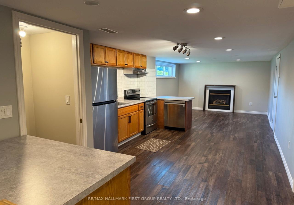 927-greenwood-crescent-whitby-ontario-e12385976