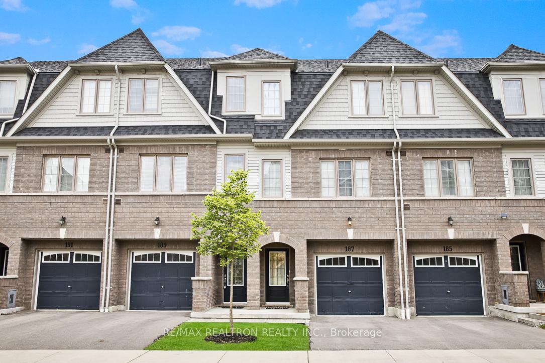 187-danzatore-path-oshawa-ontario-e12386020