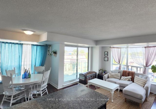 60-fairfax-crescent-scarborough-ontario-e12386035