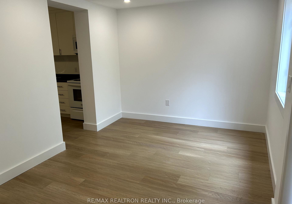 1293-gerrard-street-e-toronto-ontario-e12386404
