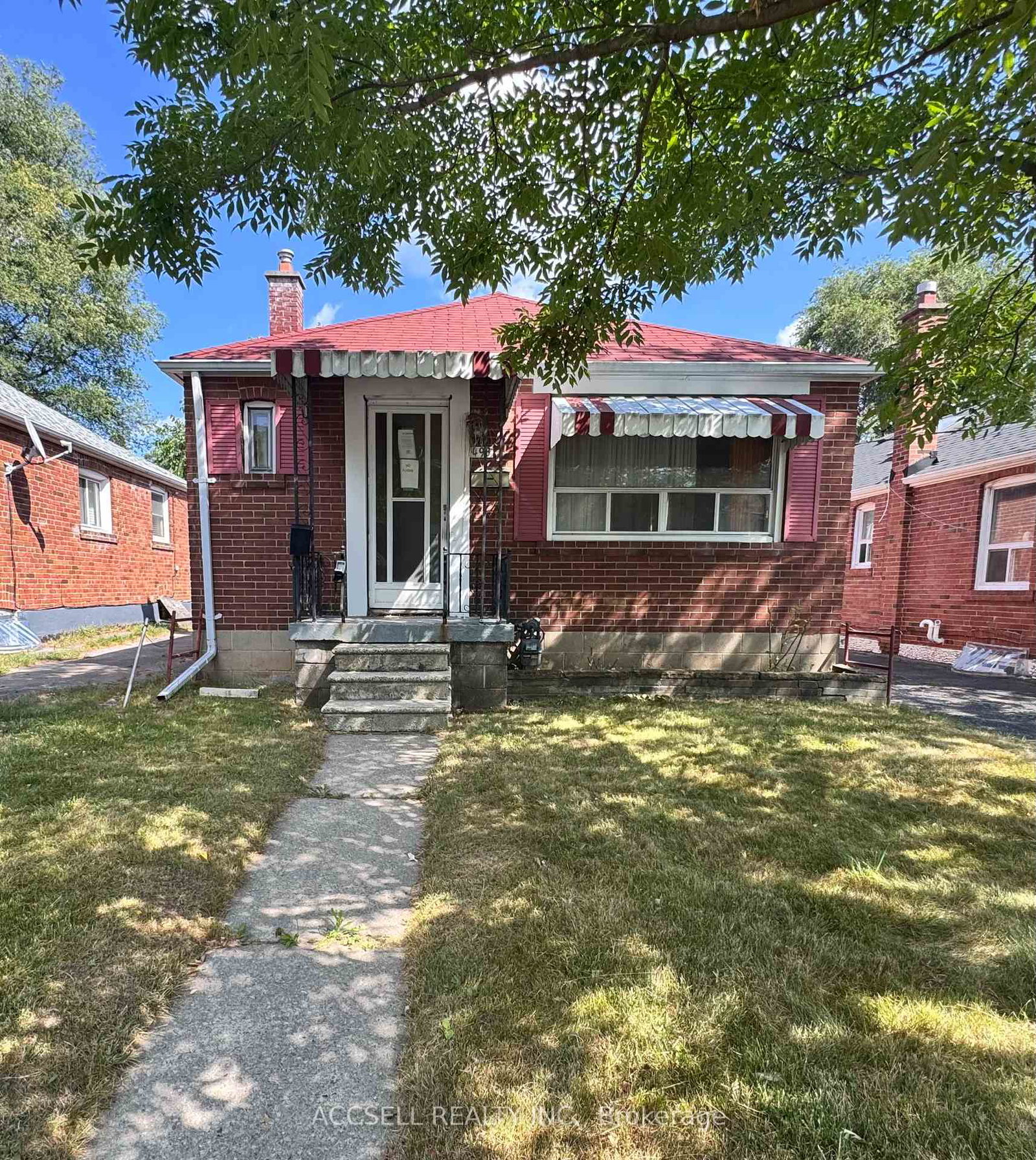 493-dawes-road-east-york-ontario-e12386445