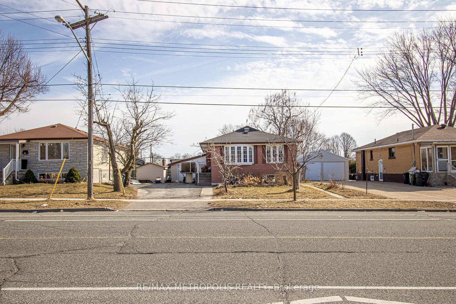 19-brimorton-drive-scarborough-ontario-e12386672