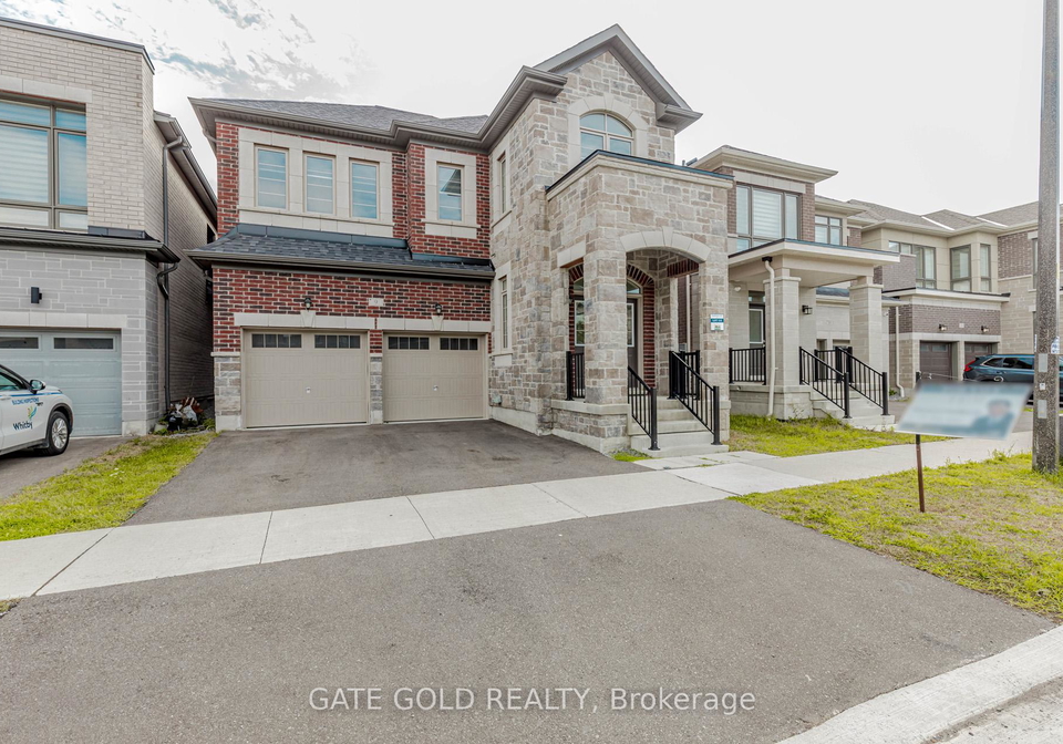 9-vickery-street-e-whitby-ontario-e12386812