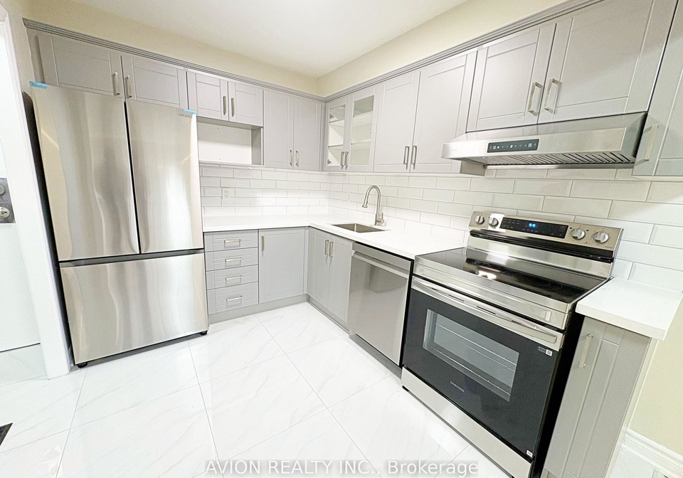 4091-sheppard-avenue-scarborough-ontario-e12387025