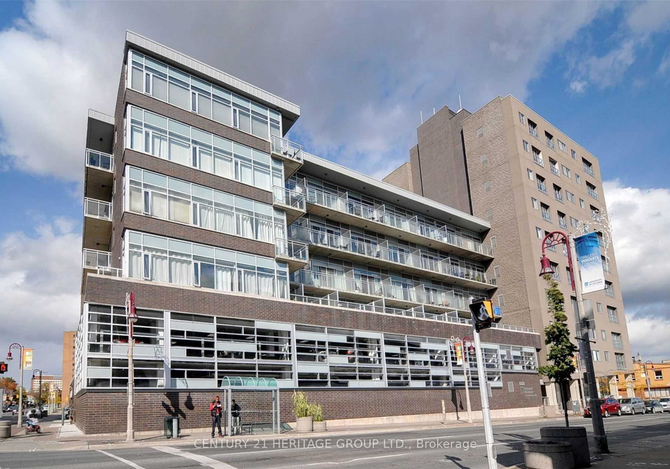 44-bond-street-w-oshawa-ontario-e12387400