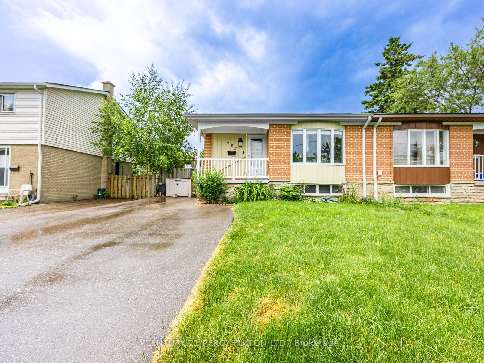 882-liverpool-road-pickering-ontario-e12387466