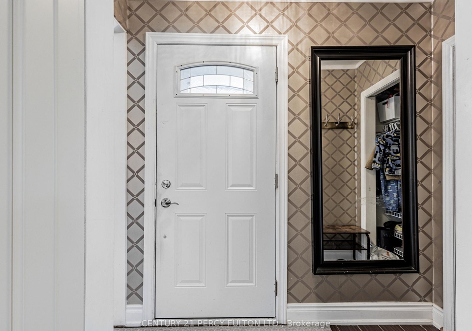 882-liverpool-road-pickering-ontario-e12387466