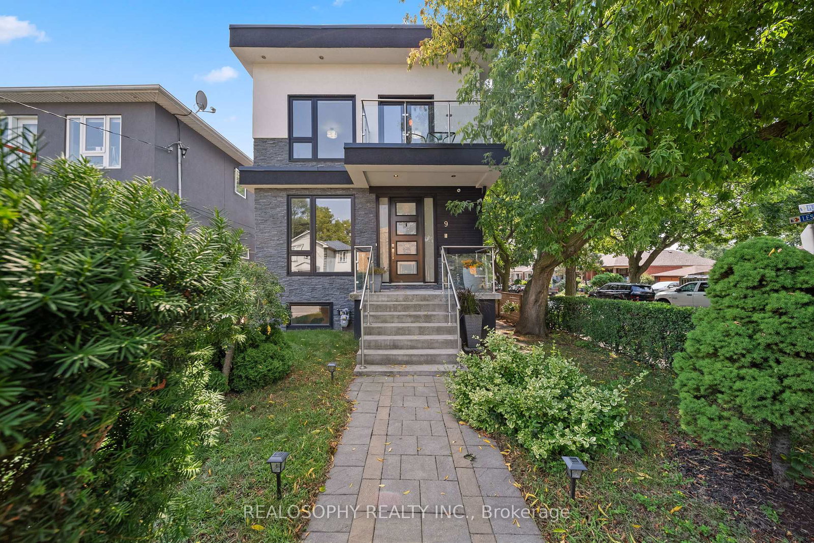9-plains-road-east-york-ontario-e12387544