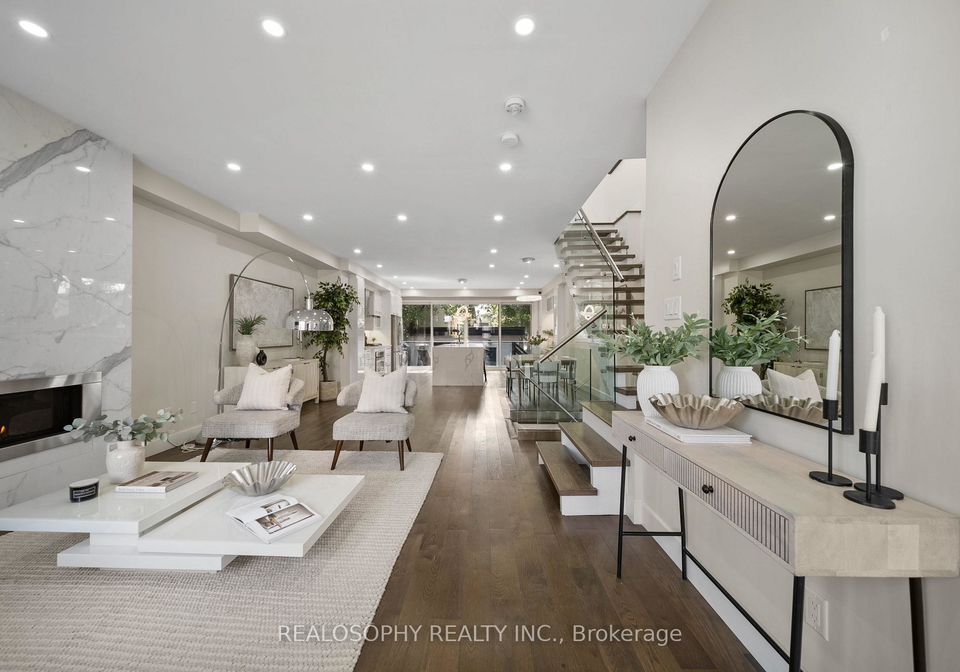 9-plains-road-east-york-ontario-e12387544