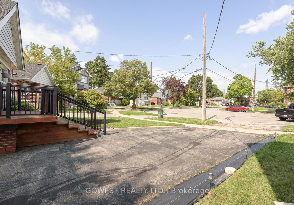 1-fairbourne-crescent-scarborough-ontario-e12387700