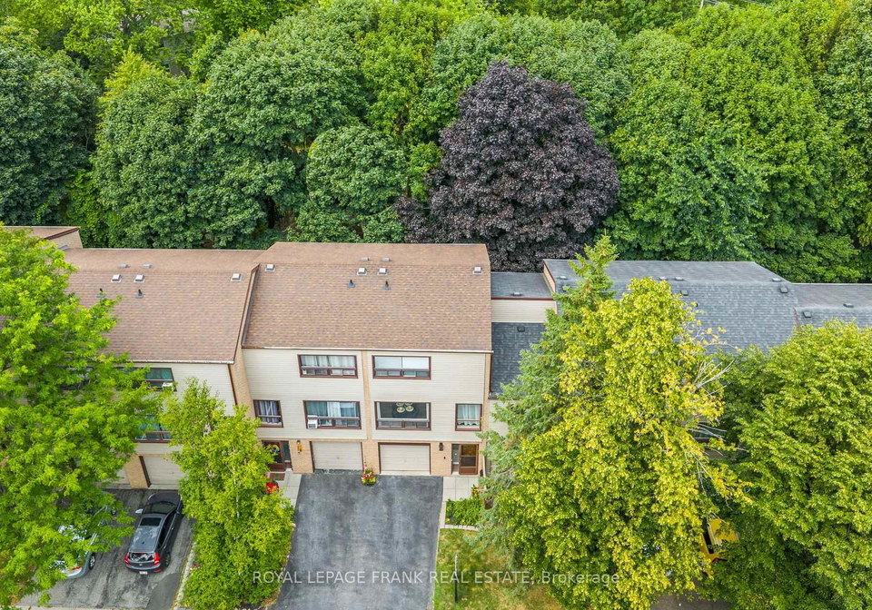 9-the-bridle-path-clarington-ontario-e12387925