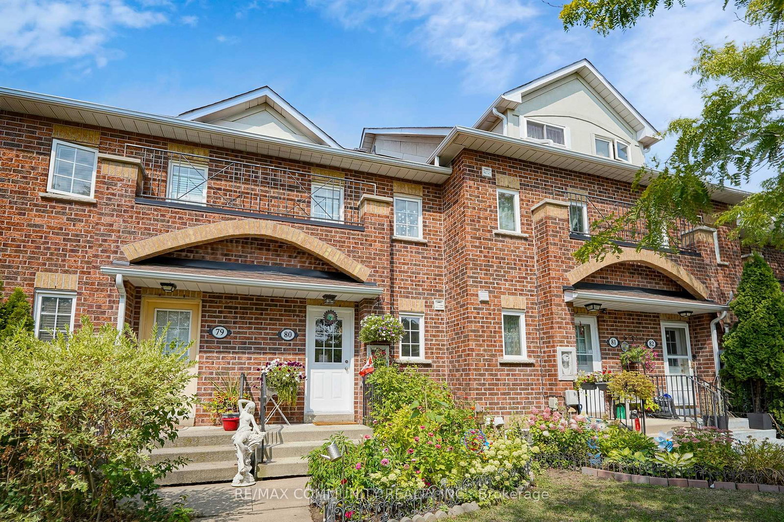 2-hedge-end-road-n-scarborough-ontario-e12388001