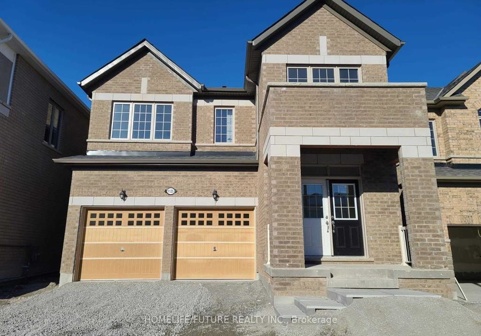 1125-enchanted-crescent-pickering-ontario-e12388395