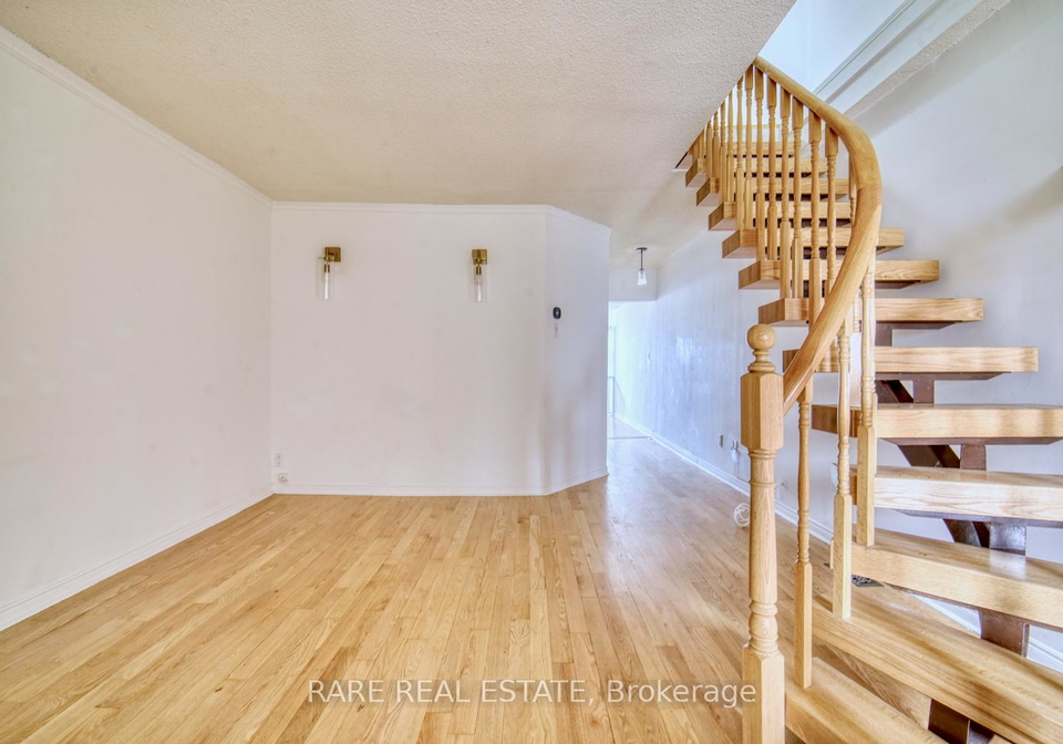 79-wiley-avenue-east-york-ontario-e12388580