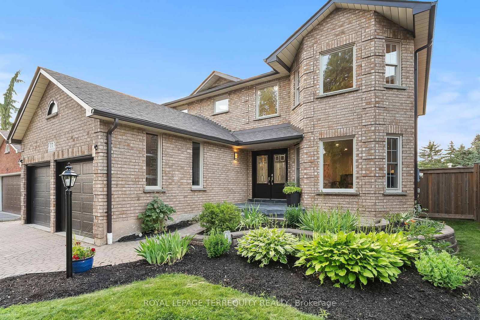 77-ingleborough-drive-whitby-ontario-e12388633