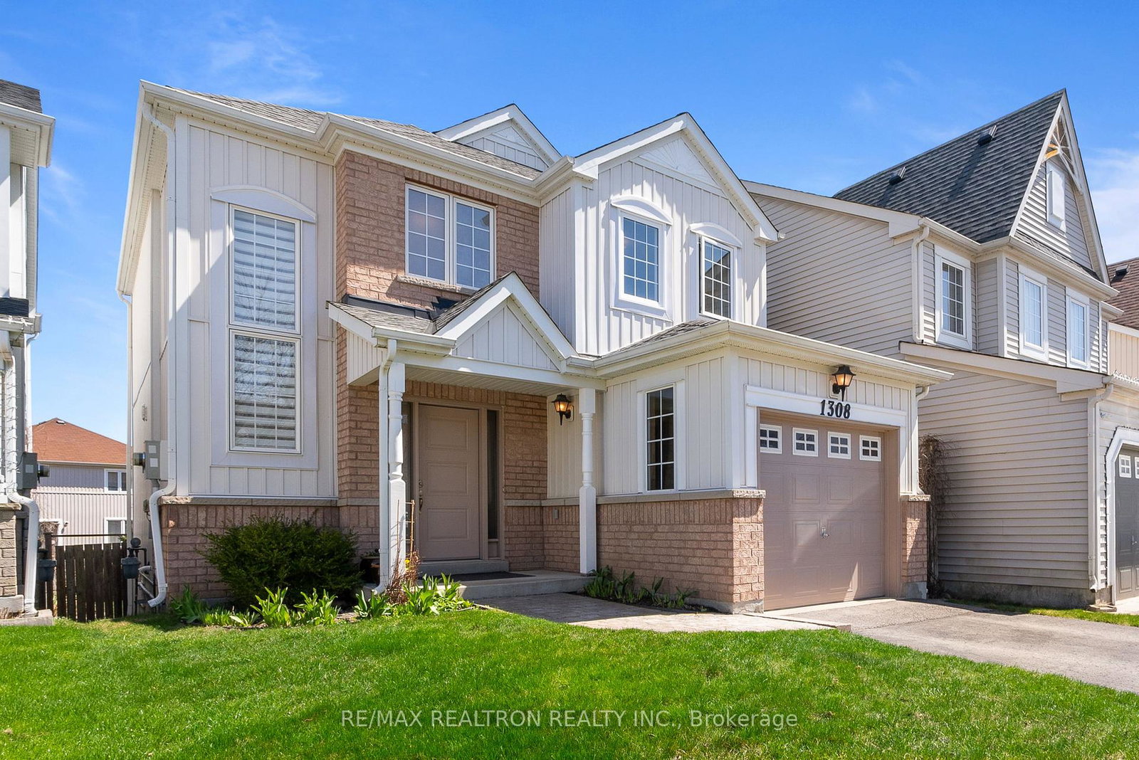 1308-ashgrove-crescent-oshawa-ontario-e12388724