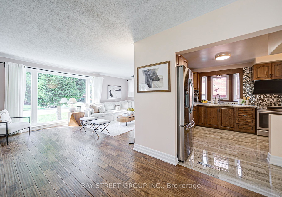 8-shediac-road-scarborough-ontario-e12388994