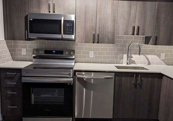 1455-celebration-drive-pickering-ontario-e12389182
