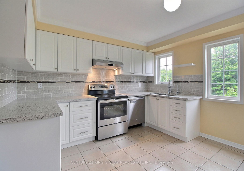 1100-begley-street-pickering-ontario-e12389196