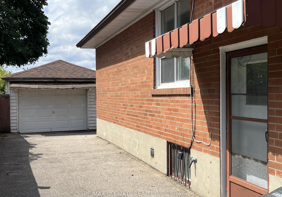 96-benjamin-boulevard-scarborough-ontario-e12389286