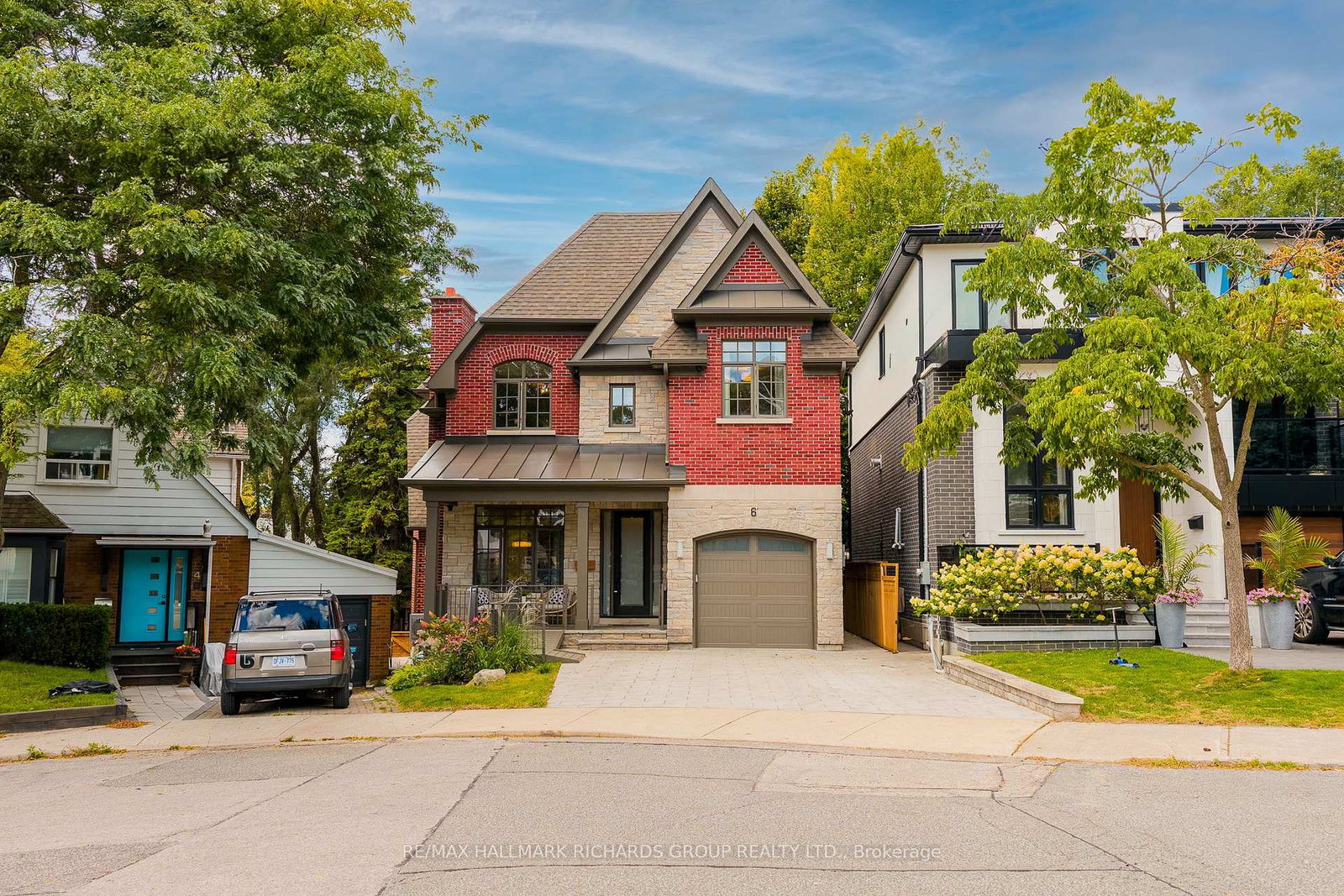 6-leonard-circle-toronto-ontario-e12389438