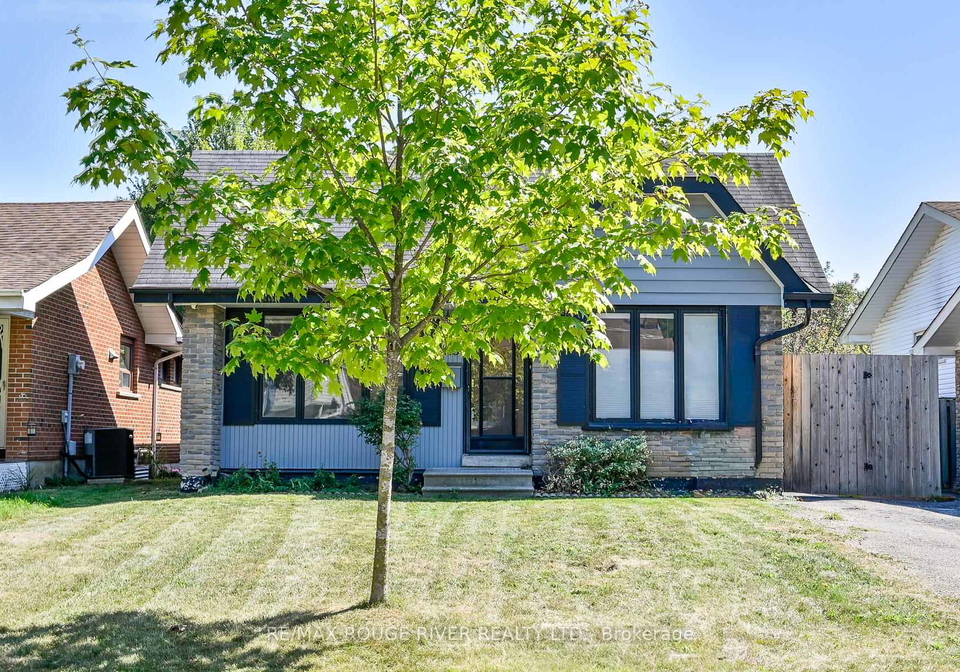 135-calais-street-whitby-ontario-e12390632