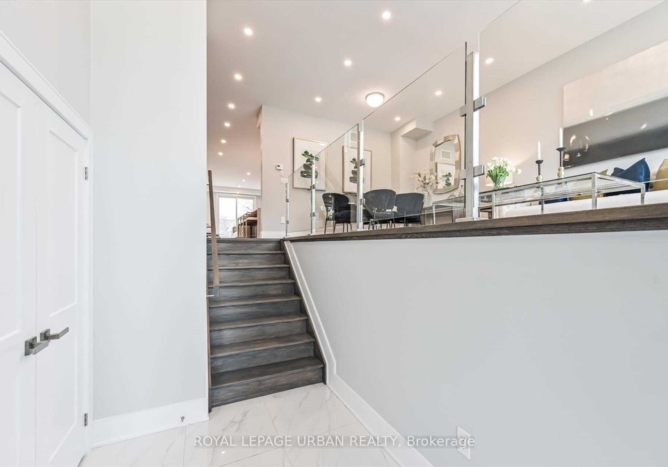 30-sharpe-street-scarborough-ontario-e12390682