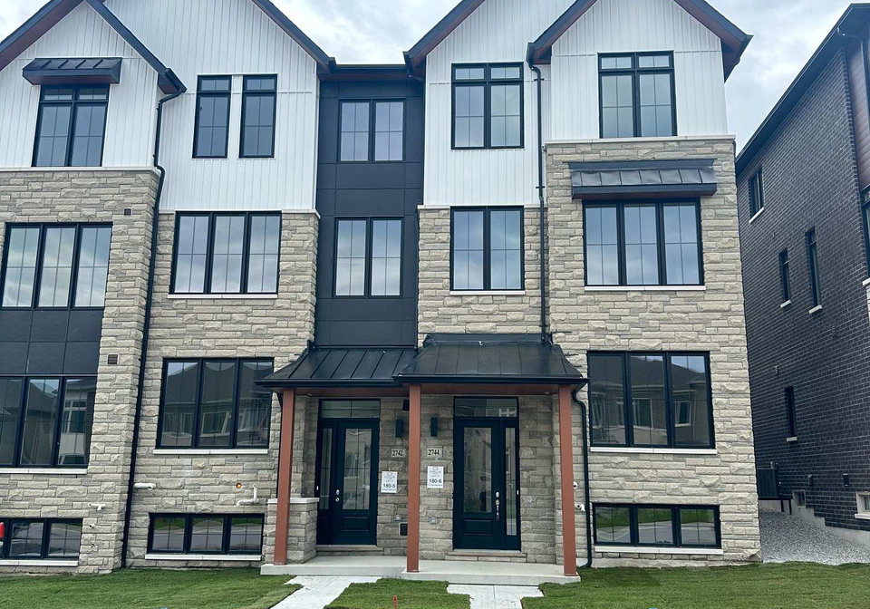 2744-peter-matthews-drive-pickering-ontario-e12390889