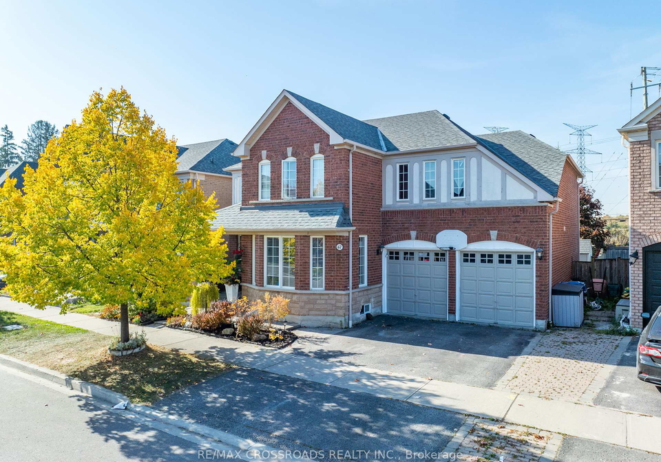 67-alden-square-ajax-ontario-e12391018