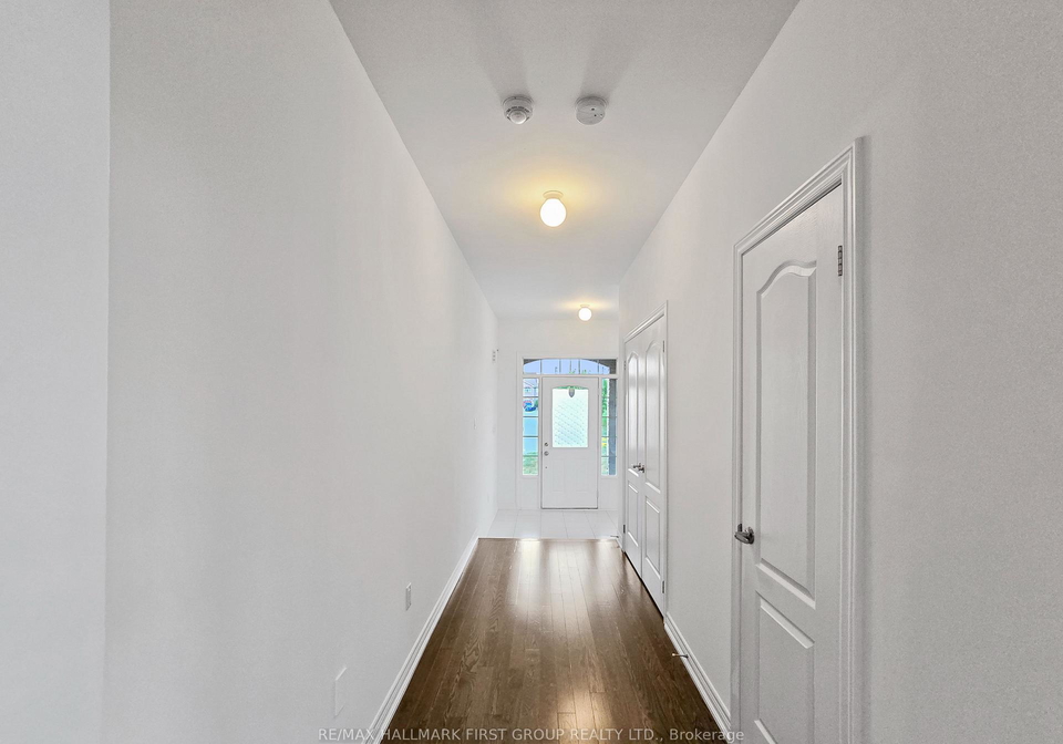 275-shadow-place-pickering-ontario-e12391366
