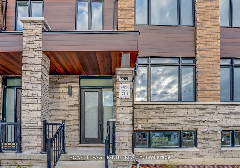 2709-peter-matthews-drive-pickering-ontario-e12391459