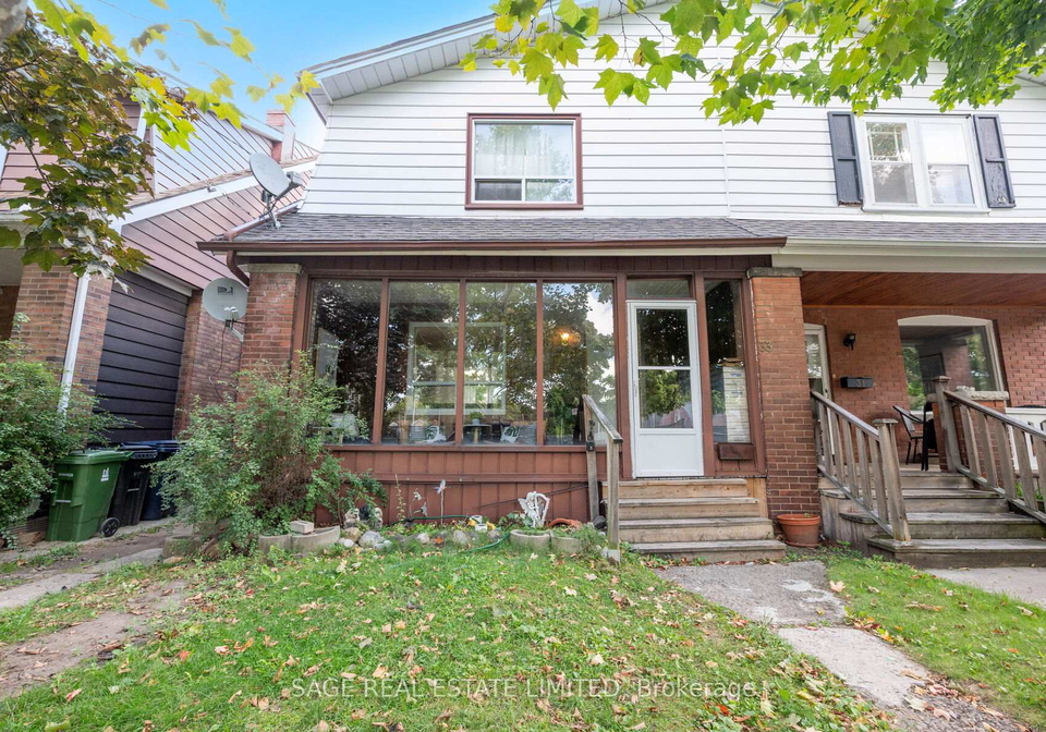 33-avonlea-boulevard-east-york-ontario-e12391548