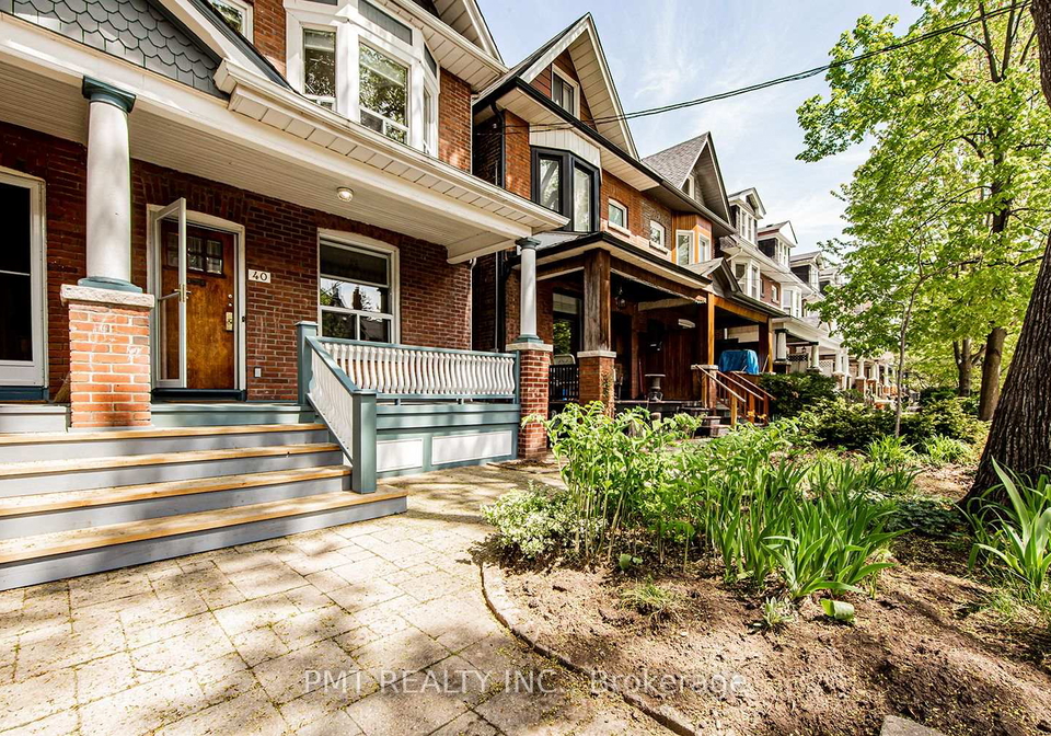40-garnock-avenue-toronto-ontario-e12391599