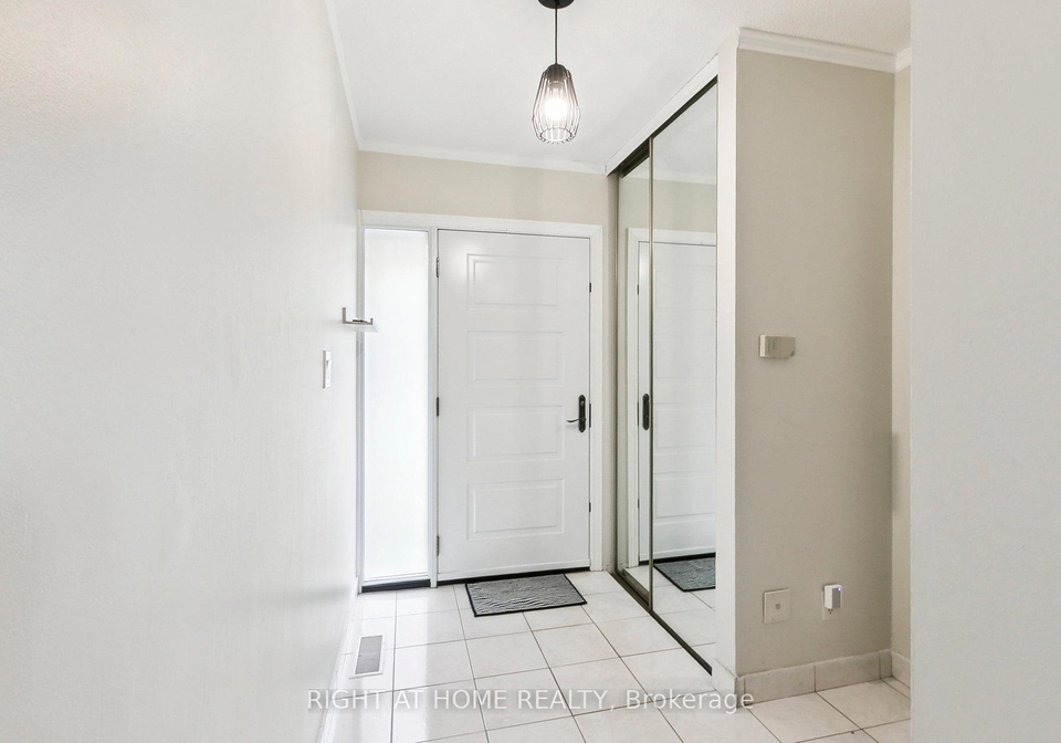 15-huntingwood-drive-scarborough-ontario-e12391646