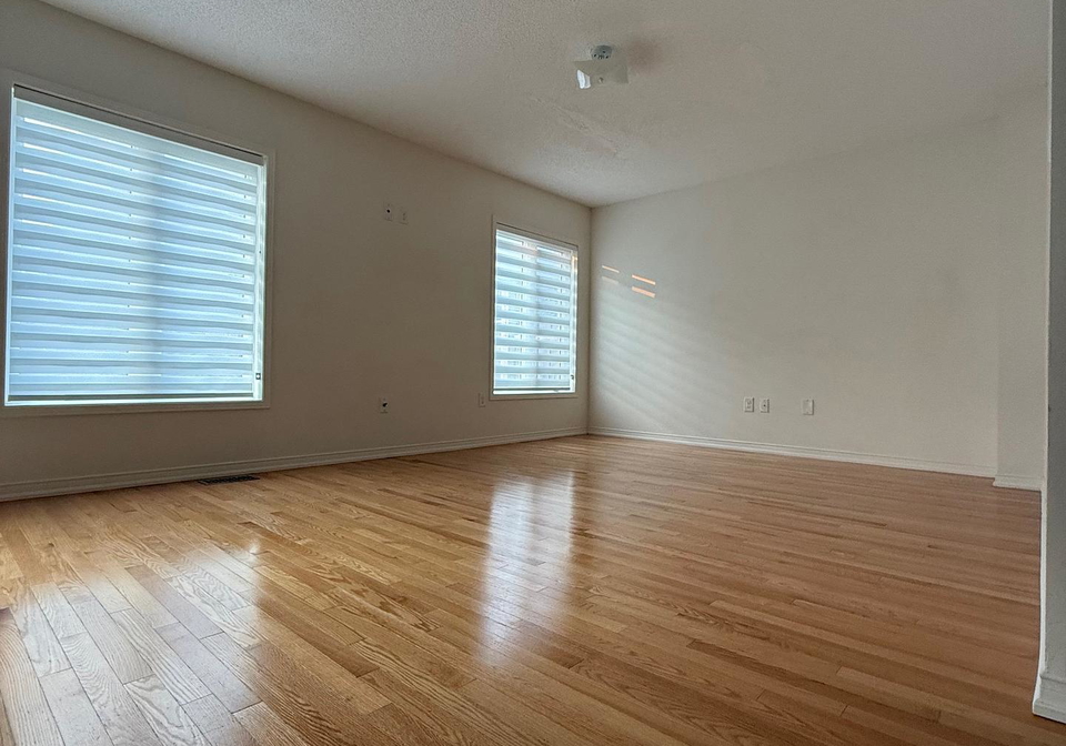 45-skelton-crescent-ajax-ontario-e12391853