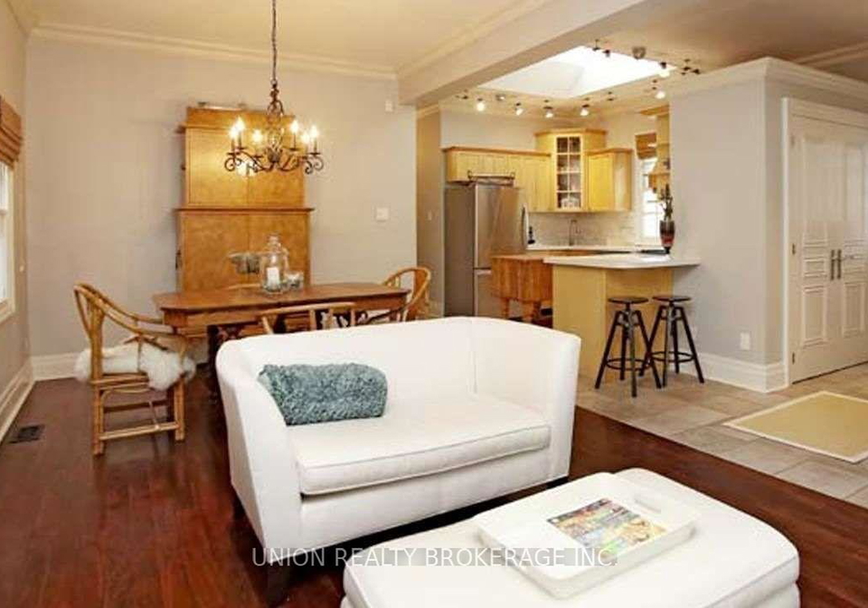 3-scarborough-road-toronto-ontario-e12392061
