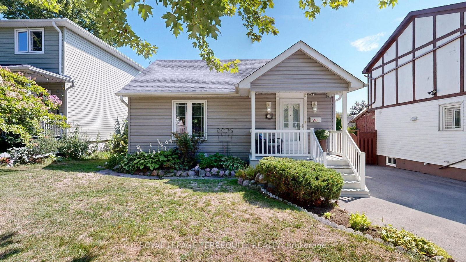 49-furnival-road-east-york-ontario-e12392288
